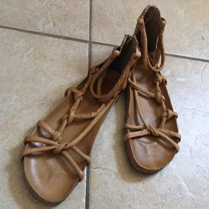 FREE PEOPLE BOHO SANDALS